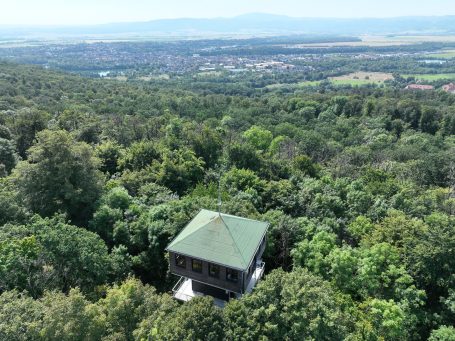 Drohnenaufnahme Harlyturm